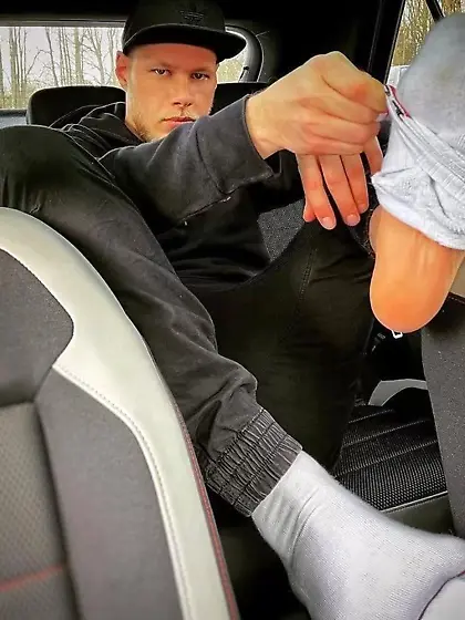 Men's Feet & Foot Doms