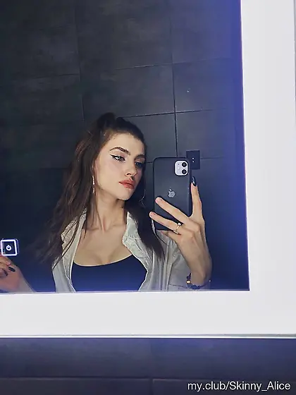 Skinny Alice Free Photos