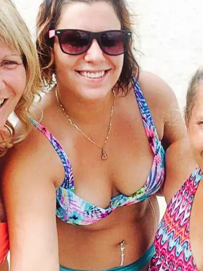 SABRINA VACHON BIKINI