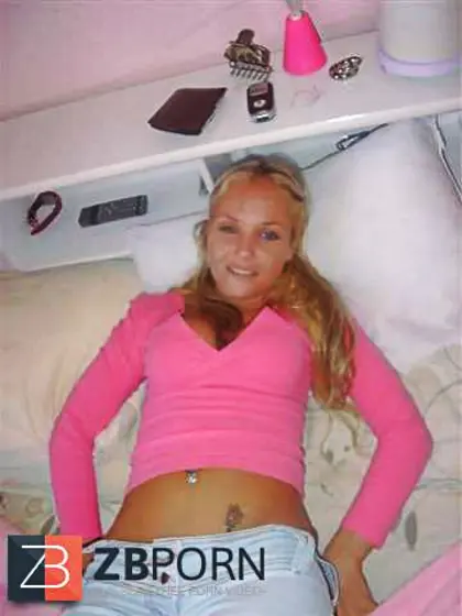 Deliciosa amiga virtual,  its not me,  its a virtual acquaintance