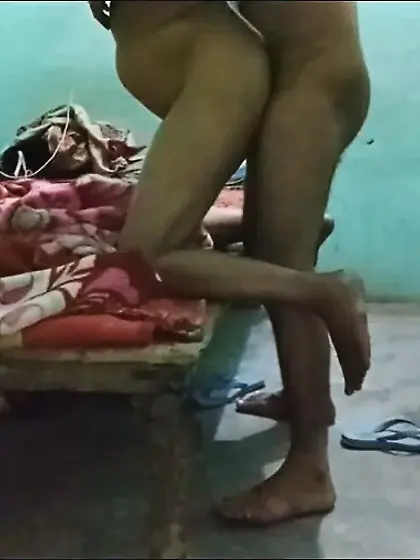 Deshi Indian village auntiy ko devar ne pela ushke chhut ka