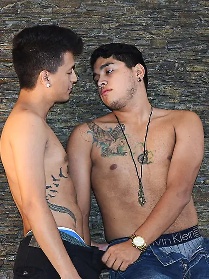 Latin young gay alexvsdavid
