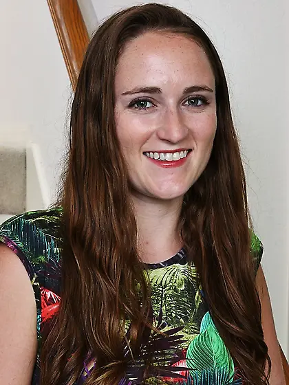 Big tit nude teen babe