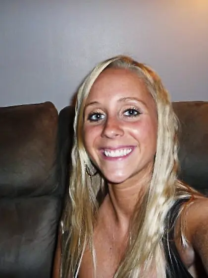 Joe gets Sara to show her tits and bit of pussy