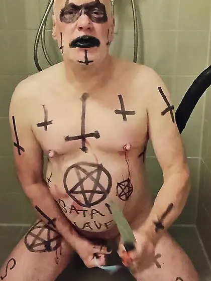 Satan Slave Cuts Open His Own Nipples