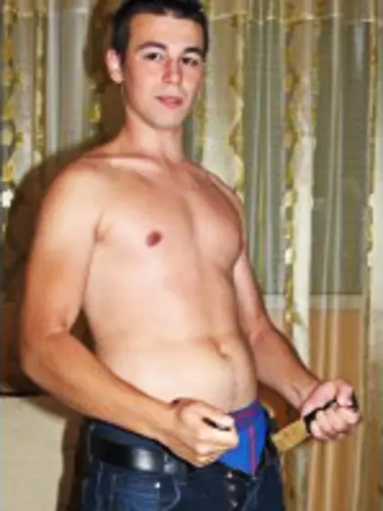 Brunette xxxhotknox perform anal