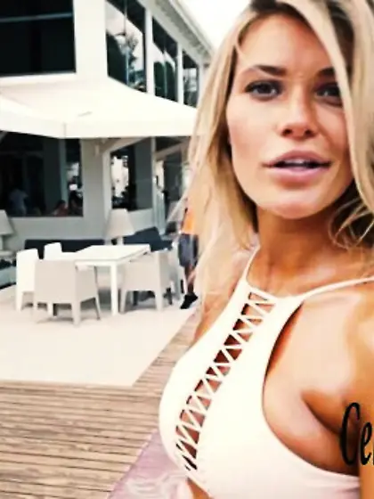 Samantha Hoopes Is Hella Tanned And Tasty