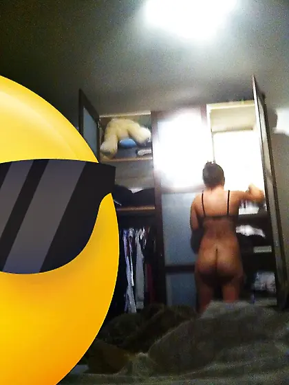 Spy pics--full set of wife/gf in her thong panties