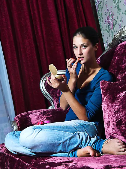 Gorgeous brunette chick with caramel skin Katya AC removes her c