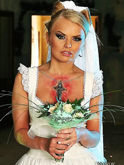 Dora Venter takes her white stockings off and gets her fanny dri