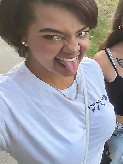 2 new pics from the nigger cow.