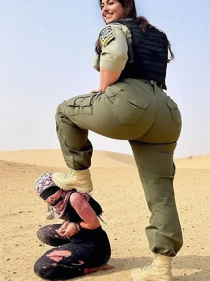 IDF Thicc Israeli Woman Steps On Muslim Girl
