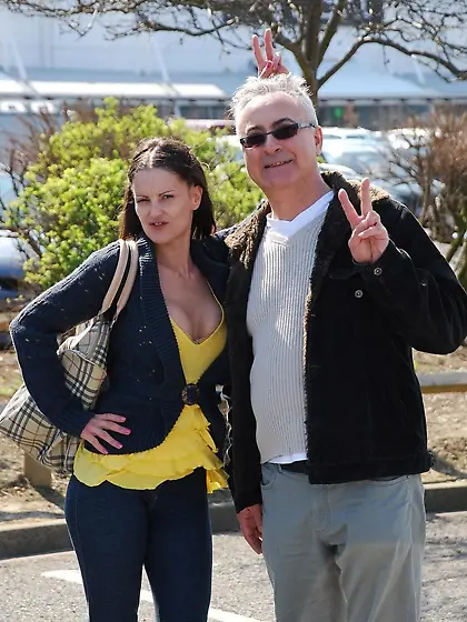 24 yo Brunette Valentina Cruz Hand jobs