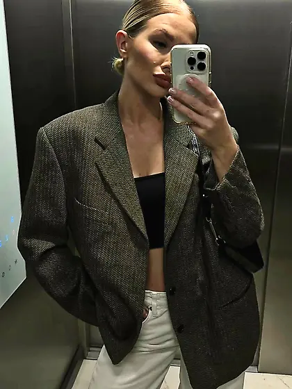 i would love to smash that sweet ass