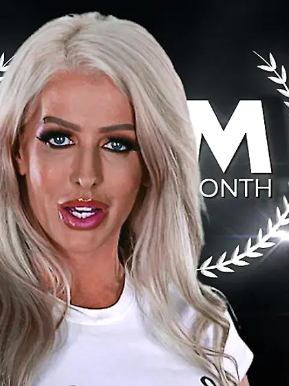 Hot amateur speaks showing her great tits