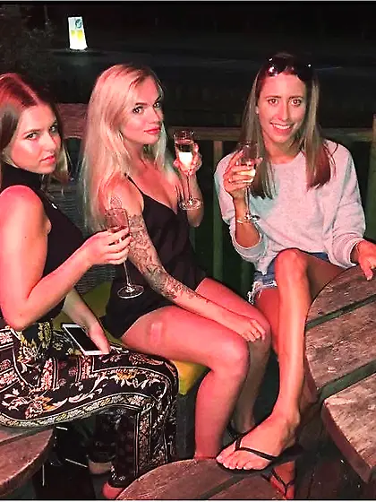 Uk amateur slag Juliette exposed