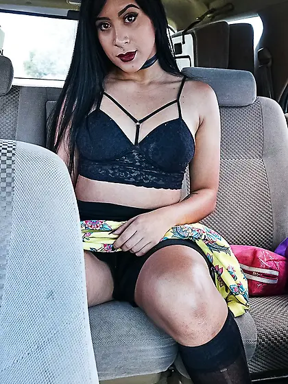 Latina young braces