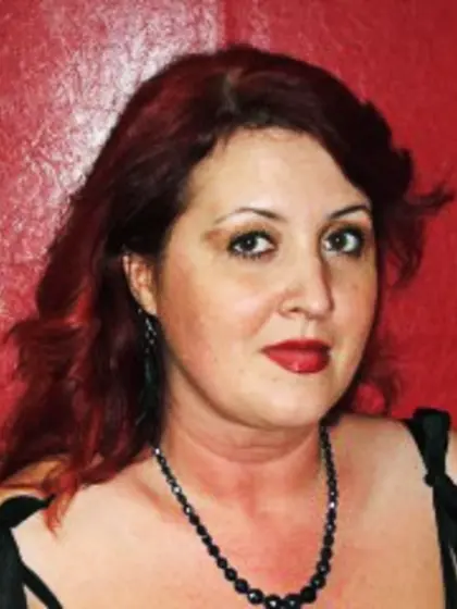 Redhead rose perform anal