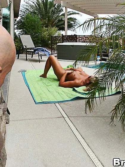 American round ass pool