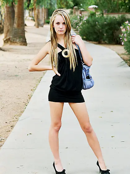 Charming shiela black dress