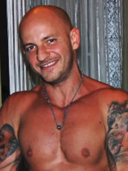 Blonde stuffstuff8581 perform close