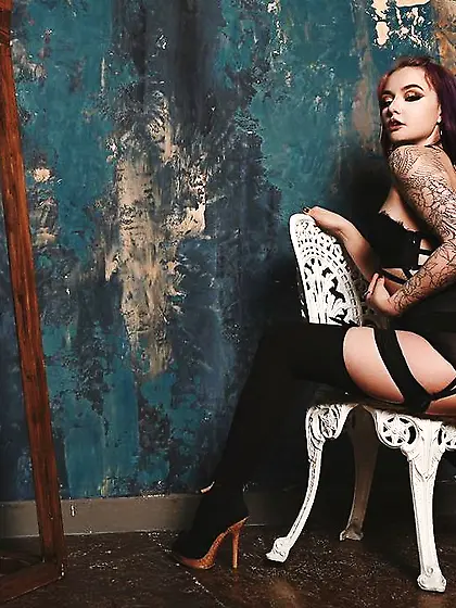 Tiny tits french teen squirt