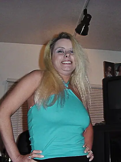 MILF Fallen Angel from United States Wanna...