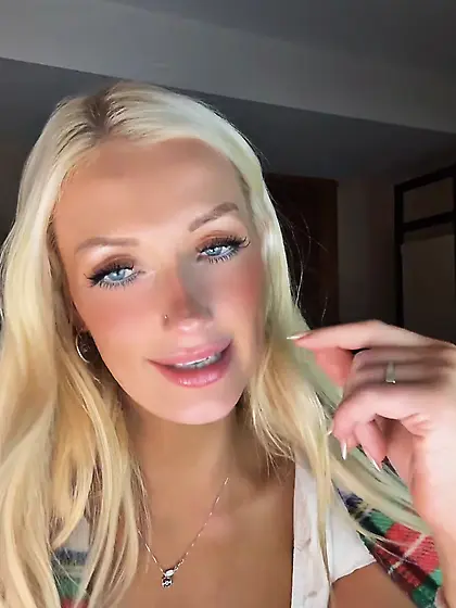 Blonde watching when i jerk off on cam