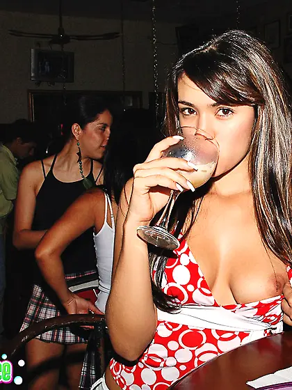 Attractive brunette Pamela Spice taking red g-string off and exp