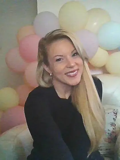 Elissa Schultheis Free Photos