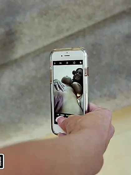 Phat booty milf rides