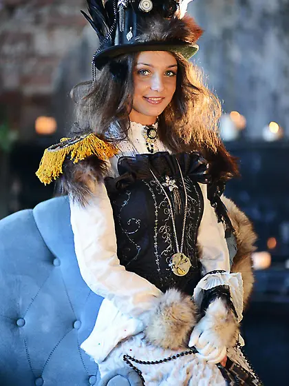 Delightful tits and pussy demonstration from gorgeous gadget in