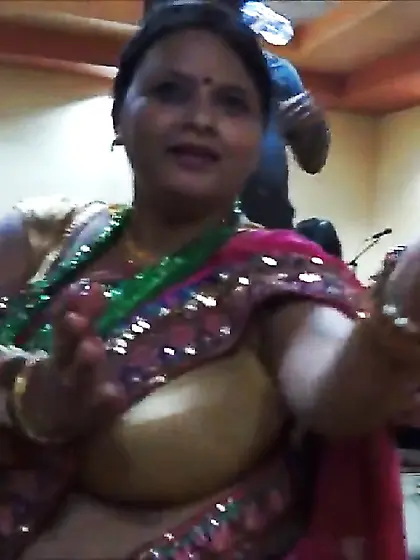 Huge boobs indian aunty,  dancing in party...  just 4 titfuck