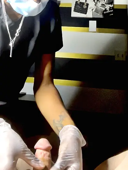 Dick wax at beauty salon