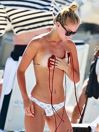 Selena Weber Nude