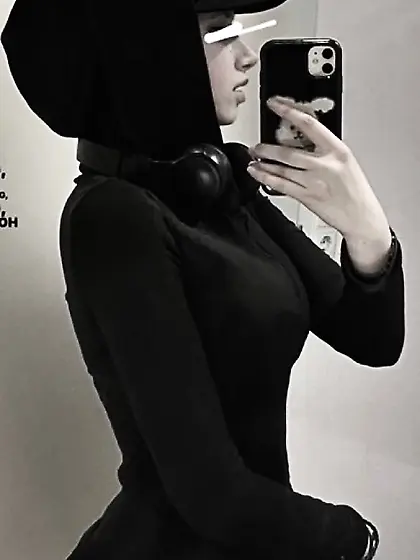 مريم القحبه السوريه