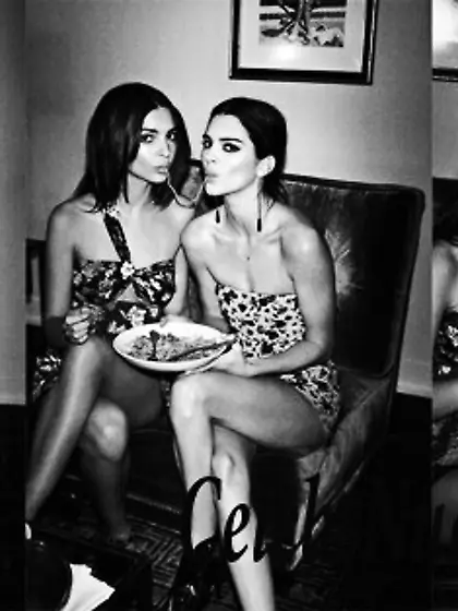 Kendall Jenner & Emily Ratajkowski Sexy