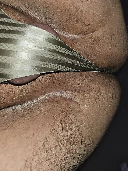 E-stimulator on Cock