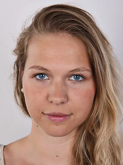 Hot girl with blond hair gives closeups of her boobies too