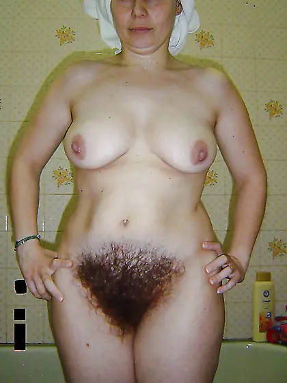This hairy pussy wants to be fucked...  3