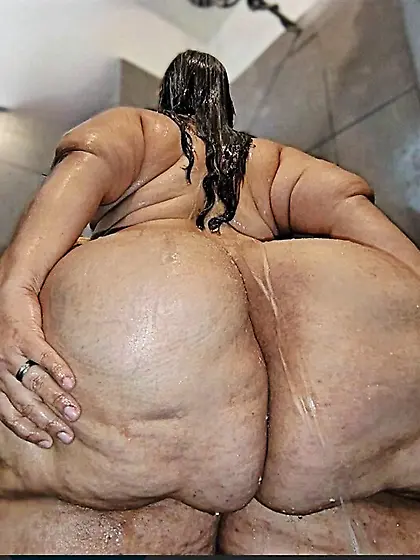 Whores trash big fat buttcheeks for buttfuckers