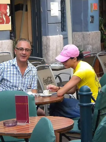 19 yo Brunette Aliz Hand jobs