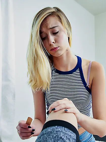 Haley Reed sucks and rides big beautiful male stick with an extr