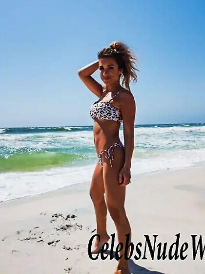 Jessie James Decker Bikini