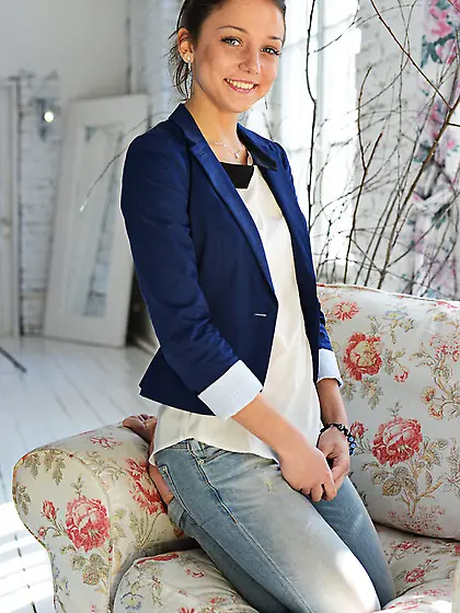 Lovely blue eyes belly