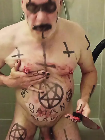 Satan Slave Cuts Open His Own Nipples