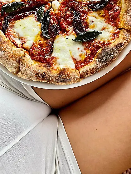 Ariana Milenia Free Photos