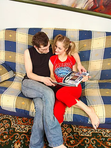 Pony-tailed blonde amateur Olya