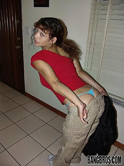 Destiny Summers takes her grey pants off and gets banged by hung