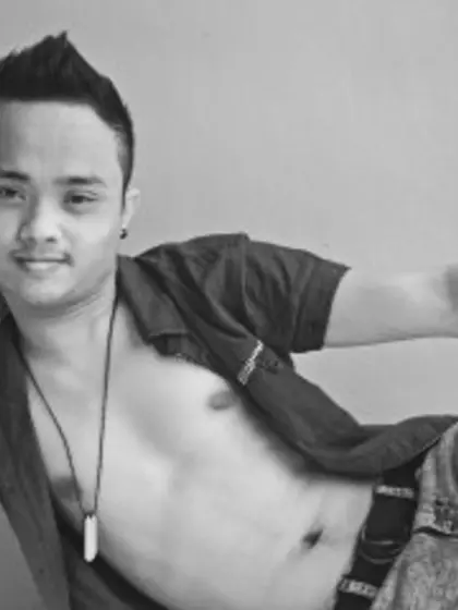 Brunette Jaycee Dildo.